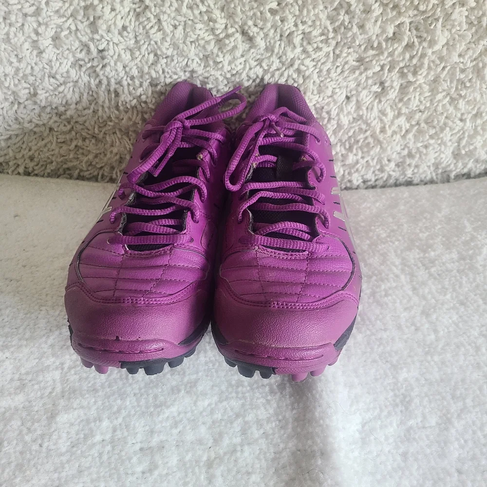 Purple Asics running shoes style P450y - Picture 2 of 10